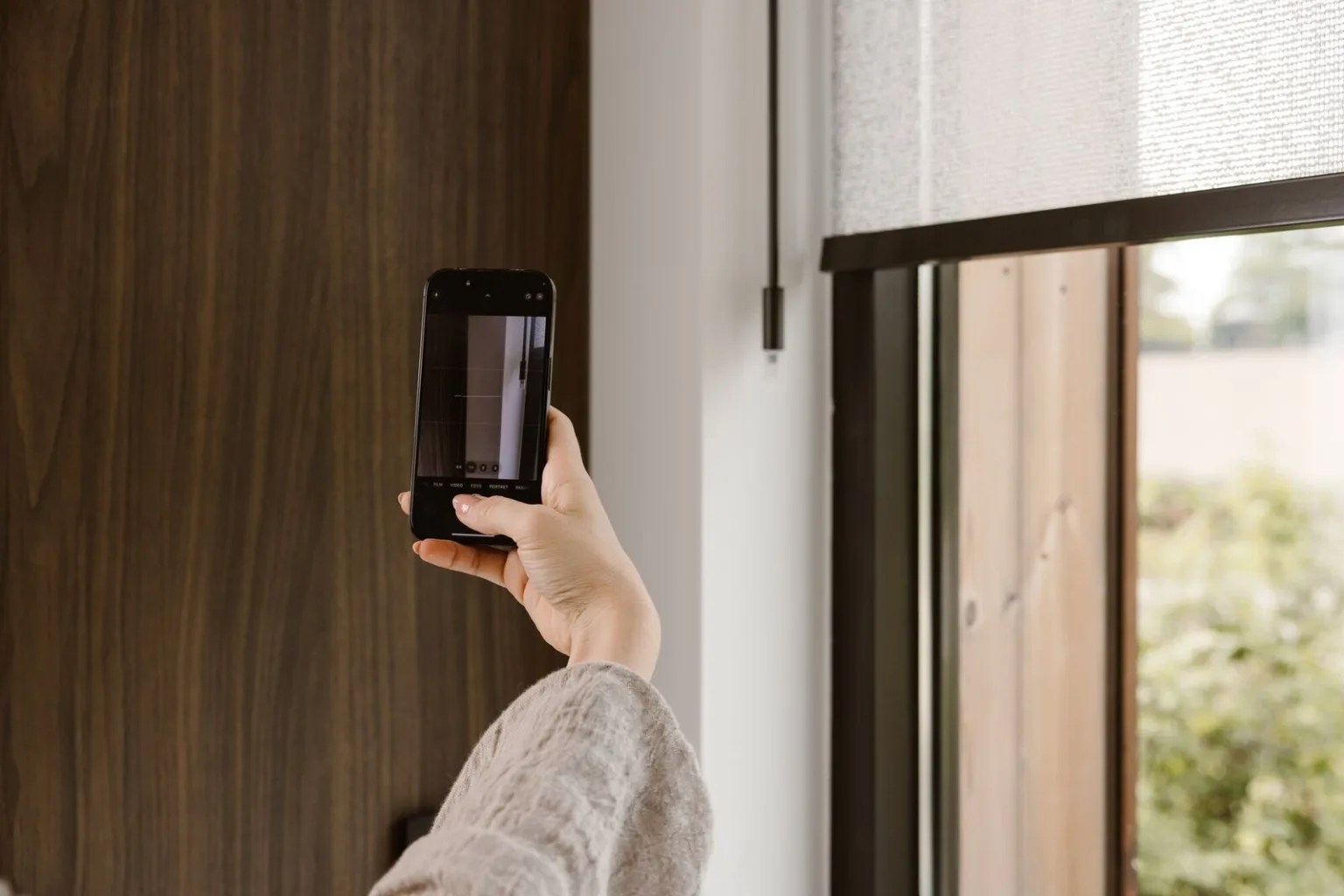Sisteme Motionblinds comandate din aplicație