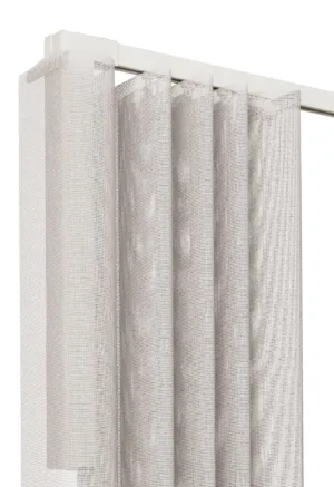 Detaliu șină electrică Motionblinds CM-36 cu draperie