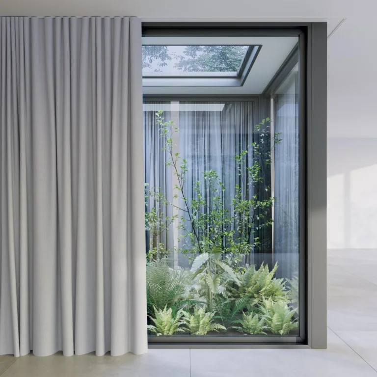 Draperie blackout Shadowmax gri la un perete de sticlă