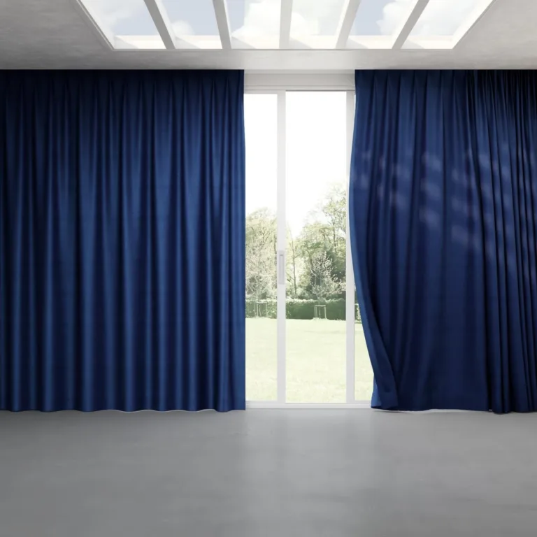 Draperie din catifea Baron 30 Cobalt, cu pliuri