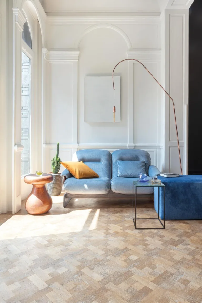 Draperii din catifea Deluxe într-un interior amenajat