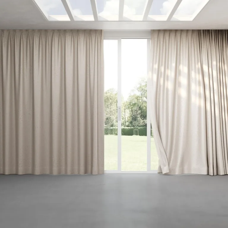Draperie din catifea Showtime, cusută la comandă