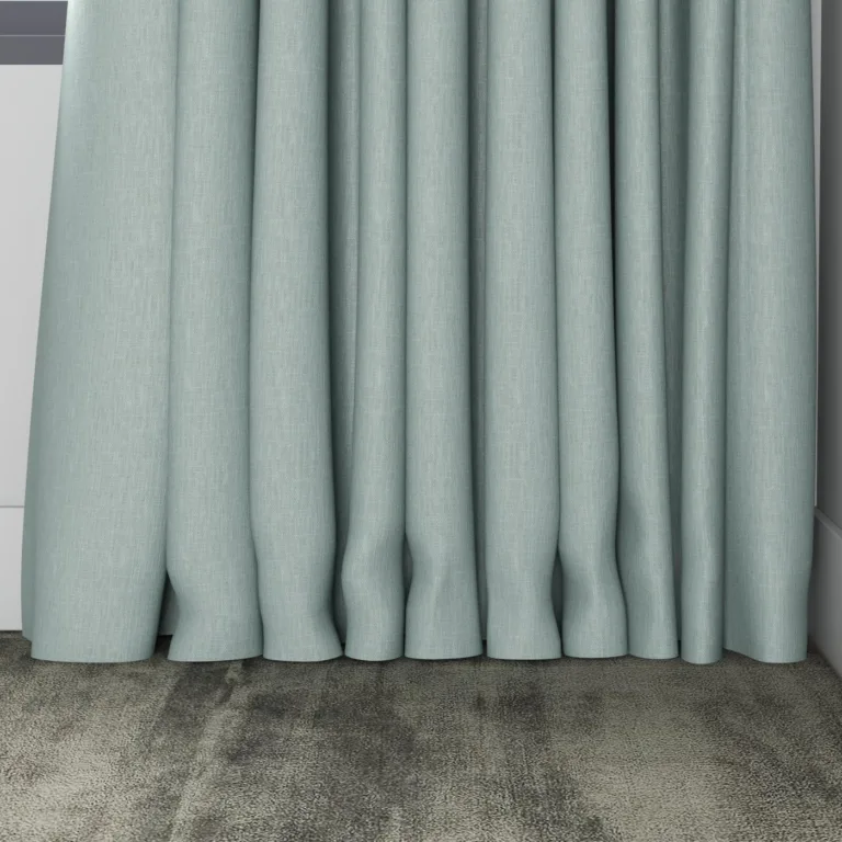 Draperie in Cordoba 25 Celadon, la fereastră