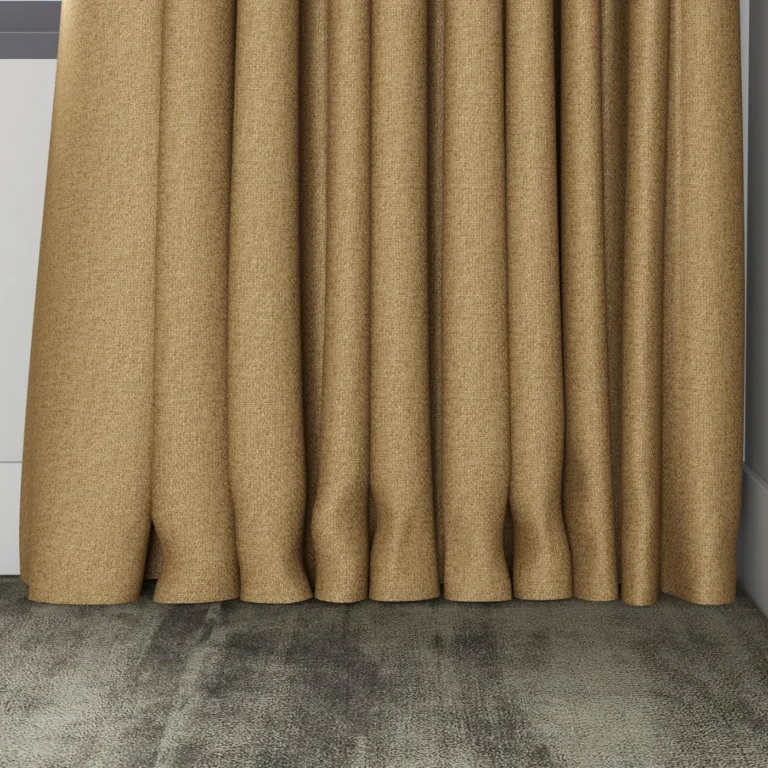 Draperie Mikado 27 Camel, la fereastră