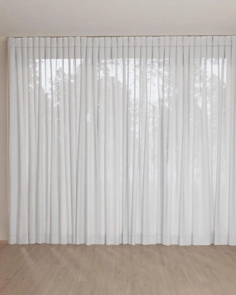 Perdea Draper 05 Pure, cu falduri wave